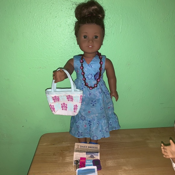 American Girl Doll Kanani Girl Of Year 2011 Truly Me Doll Lot Accessories